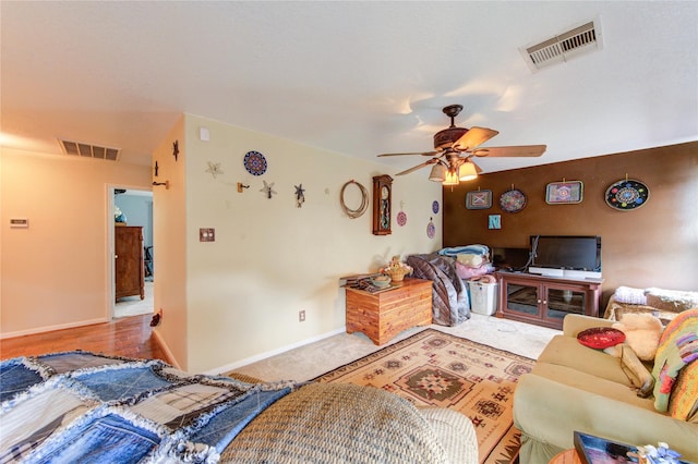 11734 Filaree Trl, Houston, TX 77044 - living area with ceiling fan and baseboards