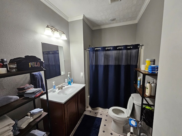 518 Bowie St, Liberty, TX 77575 - full bathroom featuring vanity, curtained shower, a textured ceiling, and crown molding