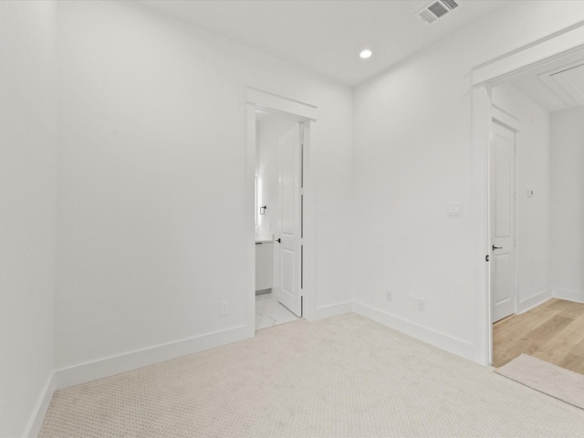 1604 Mary St, Houston, TX 77026 - empty room with carpet floors and recessed lighting