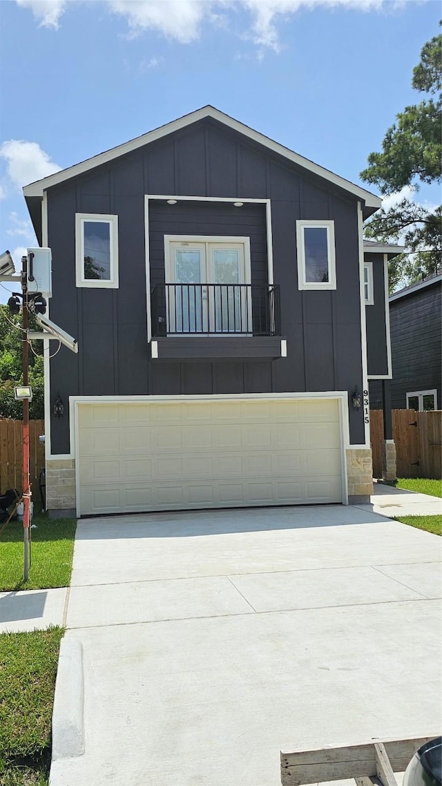 9315 Noel St, Houston, TX 77033 - photo 1