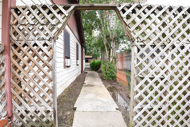 3614 Billingsley St, Houston, TX 77009 - view of property exterior