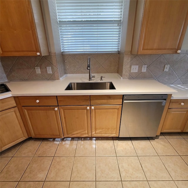 110 Greenridge Cir, League City, TX 77573 - kitchen featuring dishwasher, decorative backsplash, and light countertops