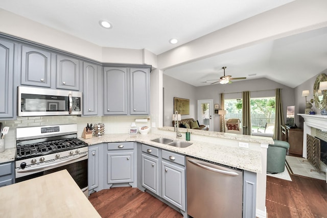 13630 Treebank Ln, Houston, TX 77070 - photo 17
