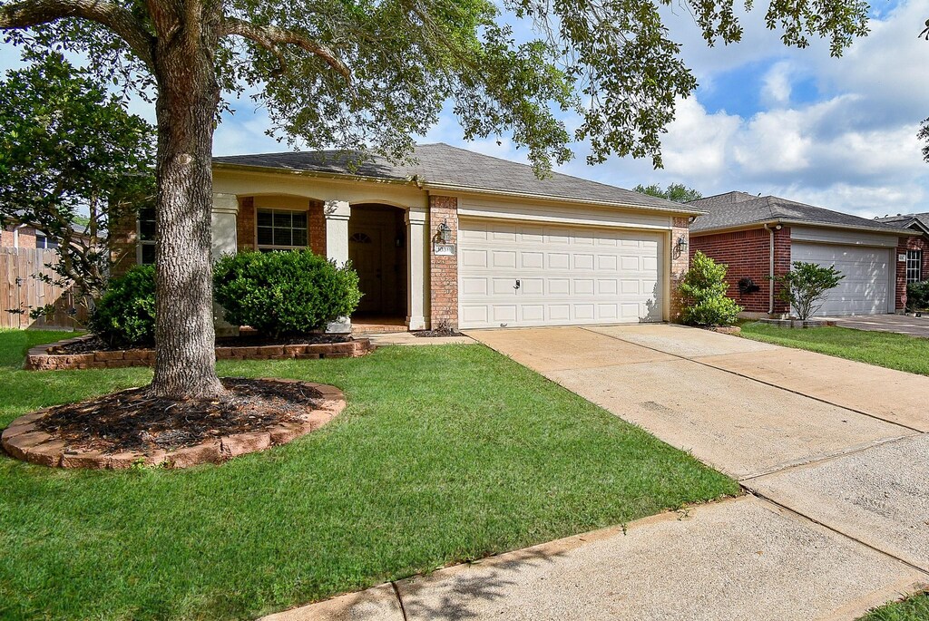 10311 Caribou Cv, Missouri City, TX 77459 - photo 1