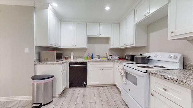 11027 Oakcenter Dr, Houston, TX 77072 - photo 18