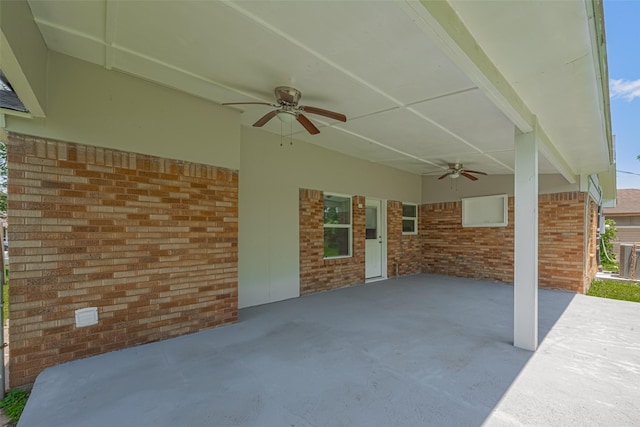 12210 Palmbeach St, Houston, TX 77034 - view of patio with a ceiling fan