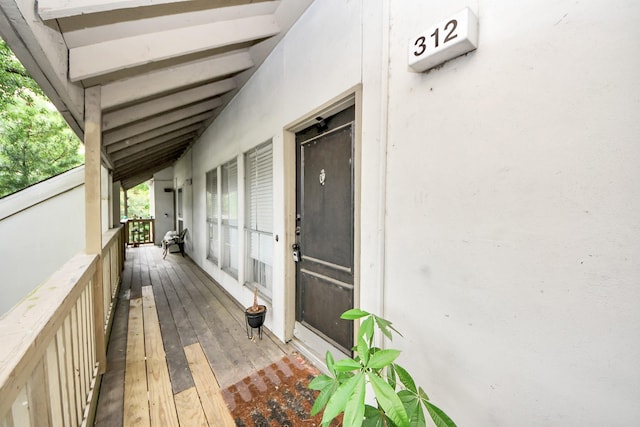 2100 Tanglewilde St Unit 312, Houston, TX 77063 - view of wooden deck