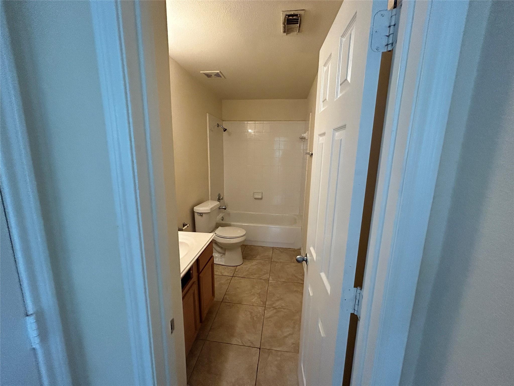 8131 Tassel Field Ln, Humble, TX 77338 - photo 17