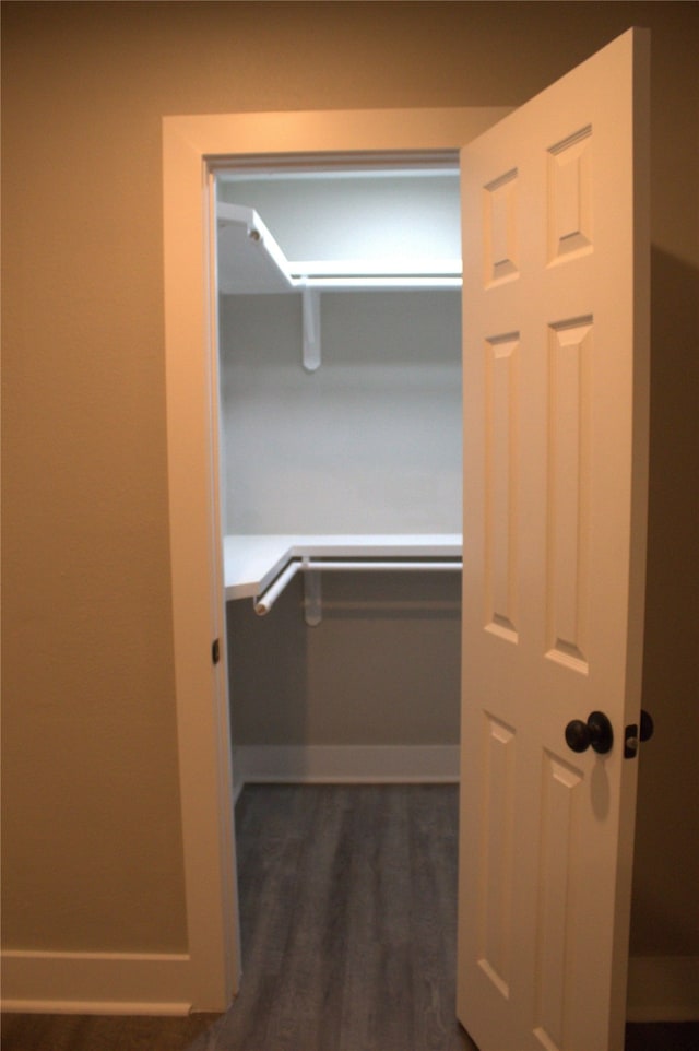 5105 Oak Ave, Pasadena, TX 77503 - view of closet