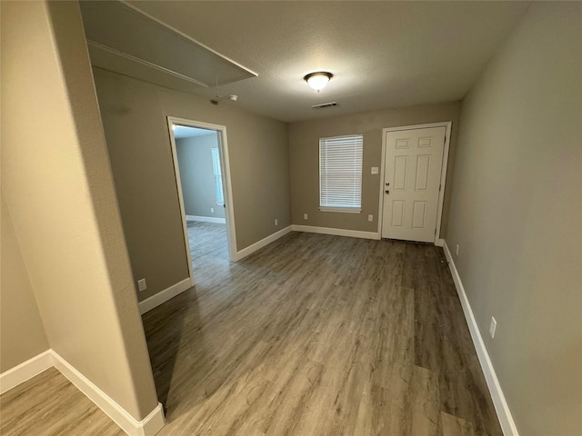 5105 Oak Ave, Pasadena, TX 77503 - entrance foyer with wood finished floors
