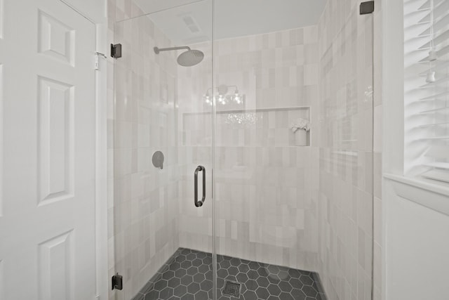 5730 Chrystell Ln, Houston, TX 77092 - bathroom with a shower stall