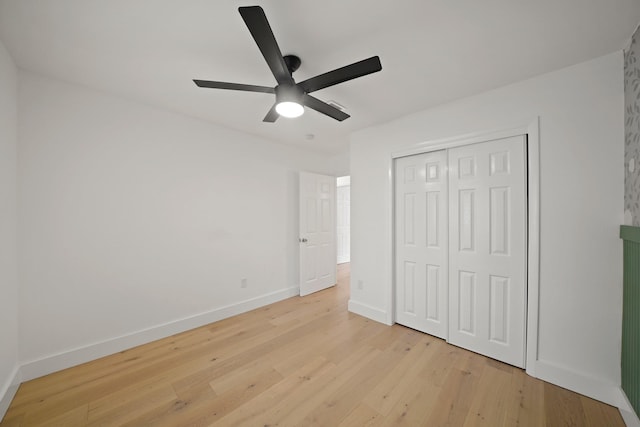 5730 Chrystell Ln, Houston, TX 77092 - unfurnished bedroom featuring light wood finished floors, a closet, and a ceiling fan