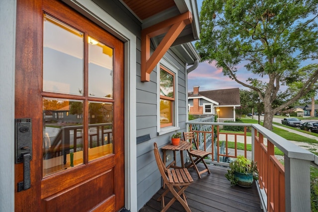 711 Pizer St, Houston, TX 77009 - view of balcony at dusk