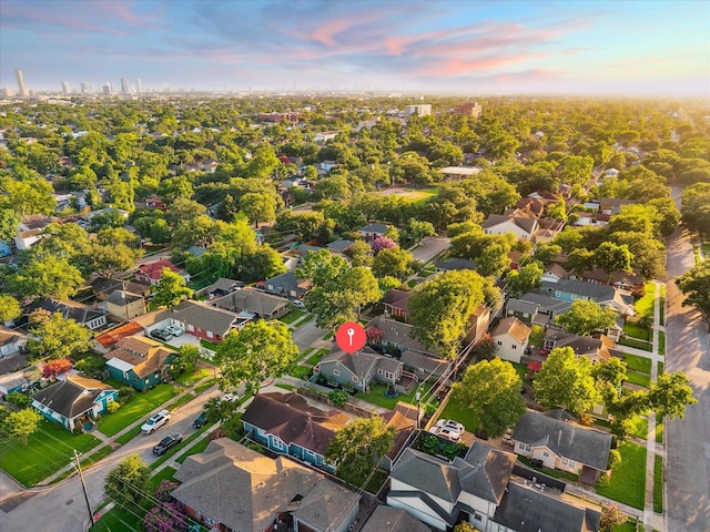 711 Pizer St, Houston, TX 77009 - aerial view at dusk of a residential view