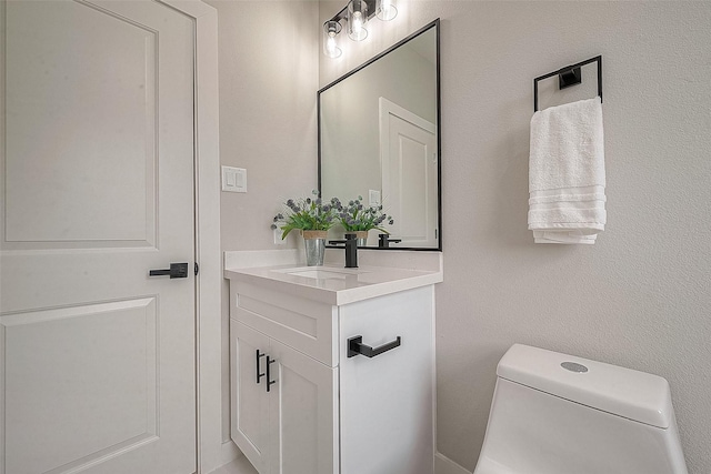 3837 Mainer St, Houston, TX 77021 - half bathroom featuring vanity and toilet