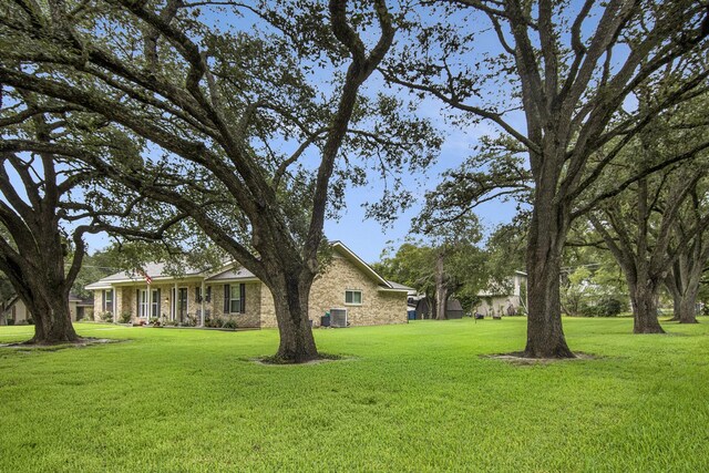 1906 12th St, Hempstead, TX 77445 - photo 32