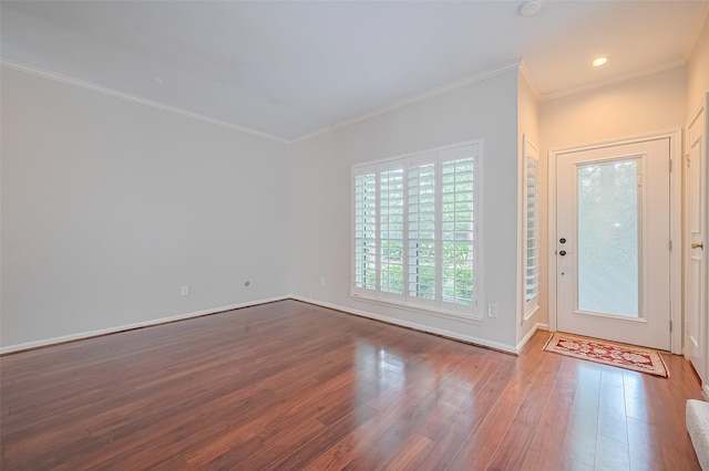 11711 Memorial Dr Unit 213, Houston, TX 77024 - entrance foyer featuring wood finished floors, crown molding, and recessed lighting