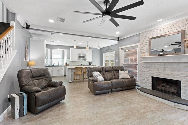 402 Windsor Dr, Friendswood, TX 77546 - photo 9