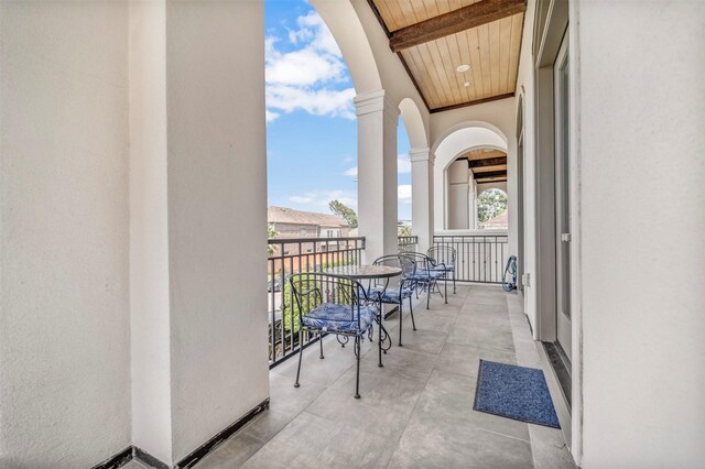 7119 Janet St, Houston, TX 77055 - view of balcony