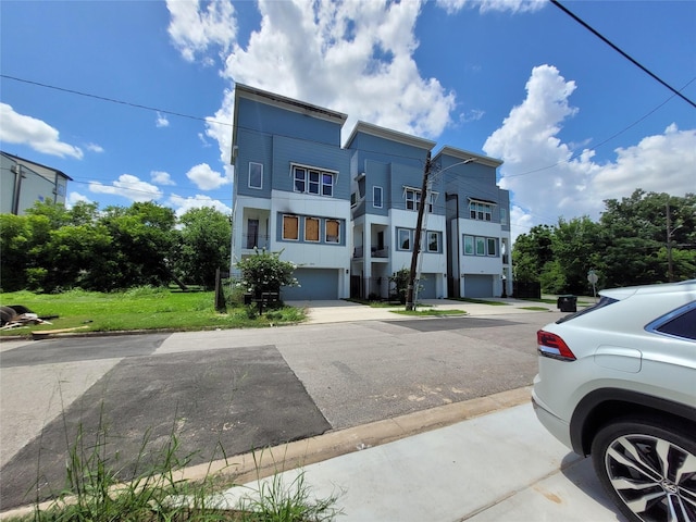 2807 Tierwester St, Houston, TX 77004