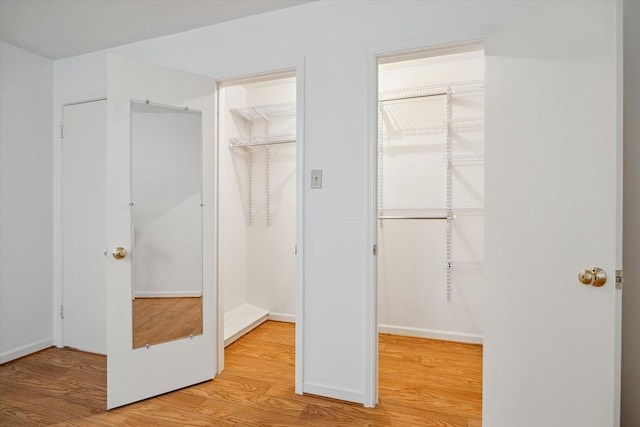 5707 Darnell St, Houston, TX 77096 - view of closet