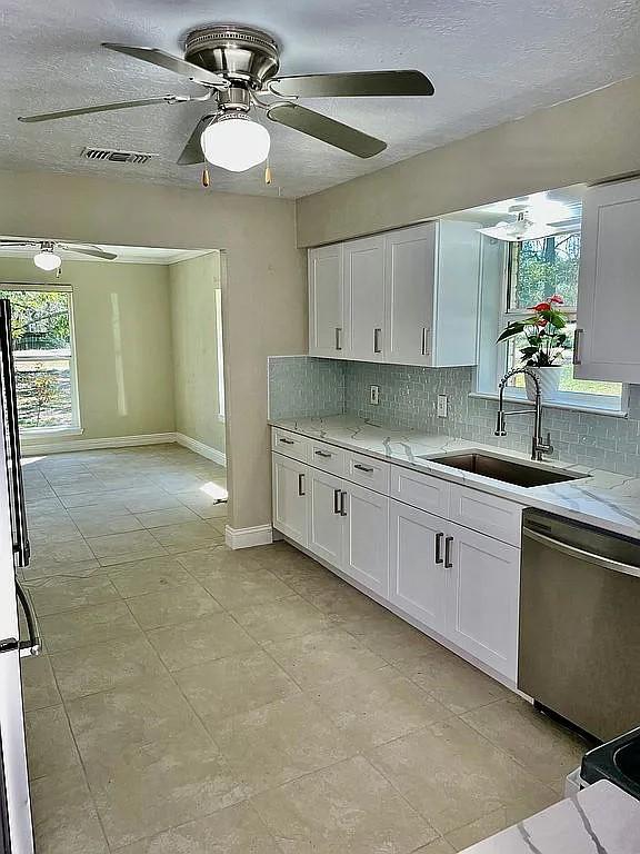 25723 Glen Loch Dr, Spring, TX 77380 - photo 8