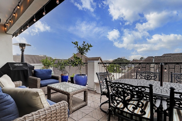 5218 Crawford St, Houston, TX 77004 - patio / terrace featuring outdoor dining area