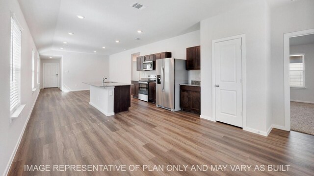 877 Kickapoo Ln, College Station, TX 77845