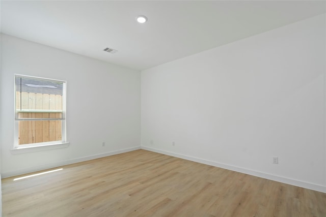 7504 Laura Koppe Rd C/D, Unit C/D Houston, TX 77028 - spare room with light wood-type flooring and recessed lighting