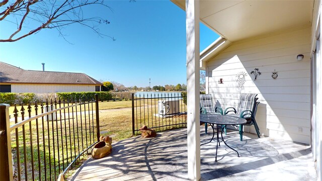 3011 Flower Field Ln, Pearland, TX 77584 - view of patio / terrace