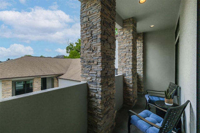 1906 Park St, Houston, TX 77019 - view of balcony