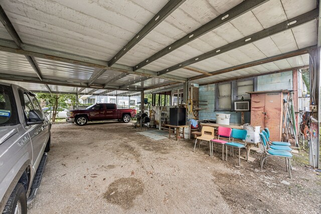 4313 Rogers St, Houston, TX 77022 - view of garage