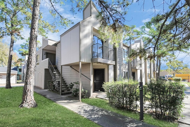 17202 Imperial Valley Dr Unit 3, Houston, TX 77060 - view of property with stairs