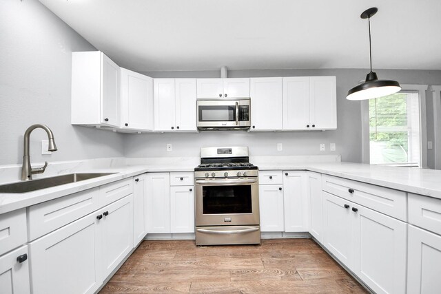 5738 Kenilwood Dr, Houston, TX 77033 - photo 24