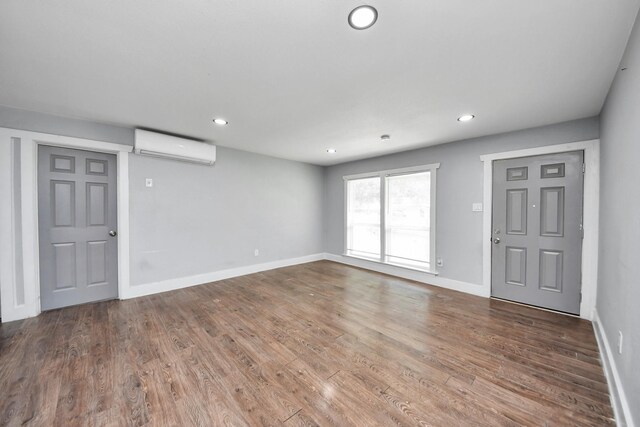5738 Kenilwood Dr, Houston, TX 77033 - photo 11