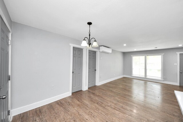 5738 Kenilwood Dr, Houston, TX 77033 - photo 17