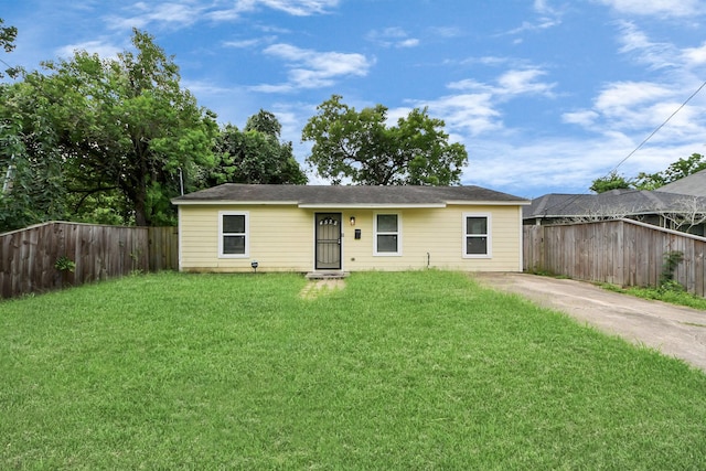 4522 Larkspur St, Houston, TX 77051 - view of ranch-style house