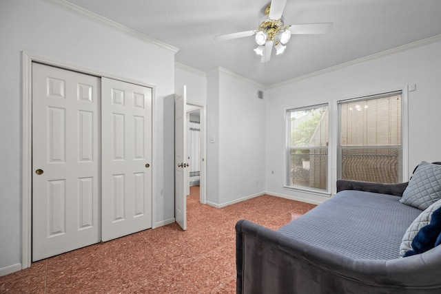 5110 Scottline Dr, Pasadena, TX 77505 - bedroom with crown molding, carpet flooring, a closet, and a ceiling fan
