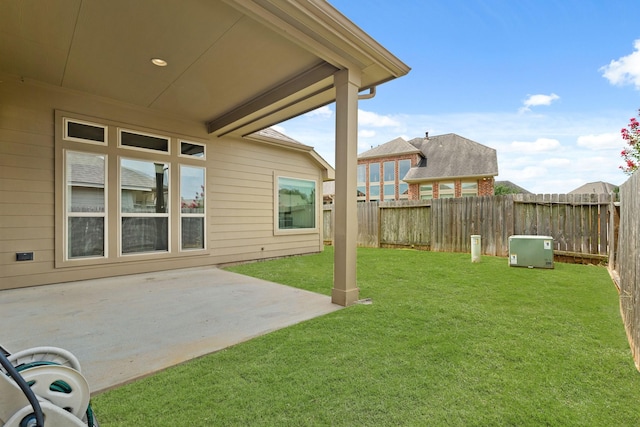 4211 Ponderosa Hills Ln, Katy, TX 77494 - fenced backyard with a patio area