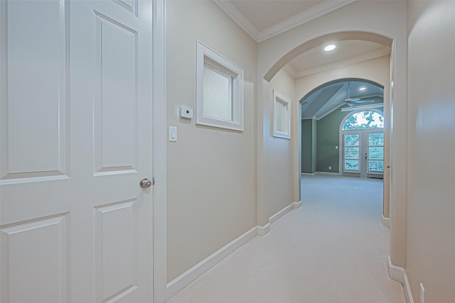 2616 Helena St, Houston, TX 77006 - corridor featuring arched walkways, crown molding, and light colored carpet