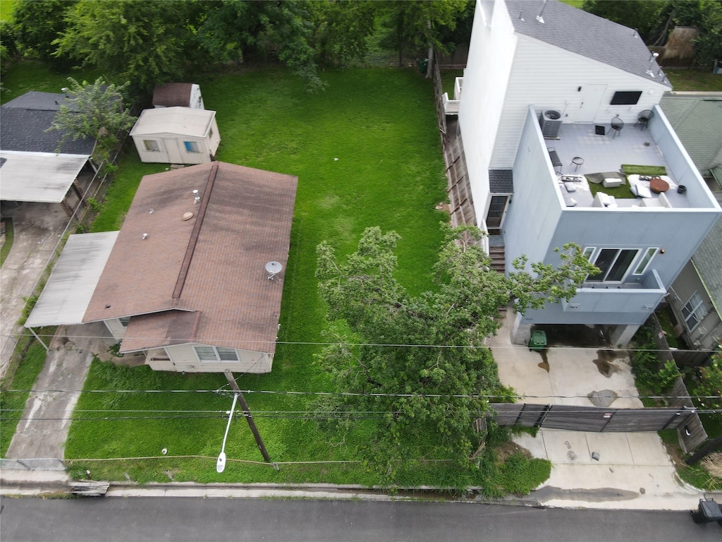 0 E 32nd 1/2 St, Houston, TX 77022