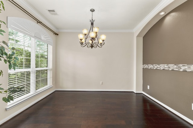 5314 Belle Manor Ln, Sugar Land, TX 77479 - unfurnished room with a chandelier, wood finished floors, and crown molding