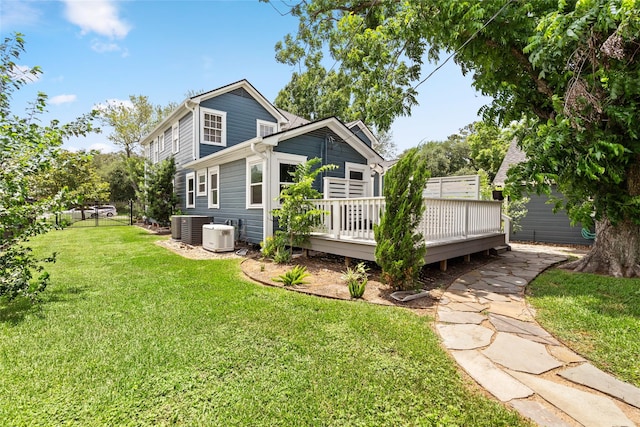 208 W 34th St, Houston, TX 77018 - rear view of house with a deck and a yard
