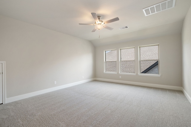 910 Hooks Trl, League City, TX 77573 - spare room featuring a ceiling fan and light colored carpet