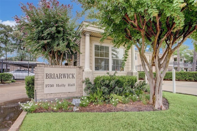 2750 Holly Hall St Unit 102, Houston, TX 77054 - photo 16