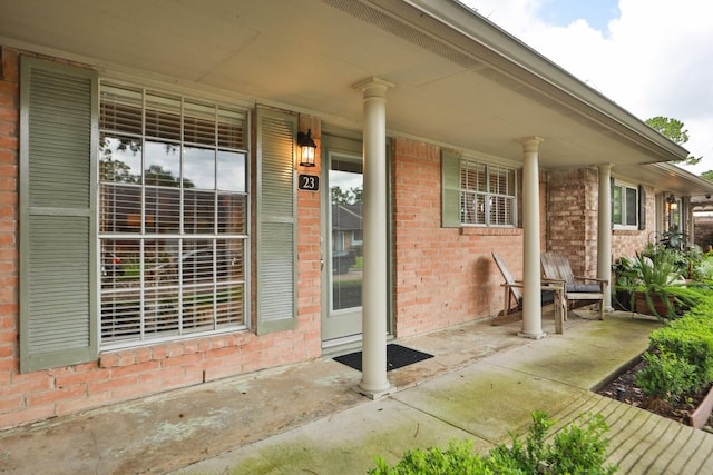 1015 Tri Oaks Ln Unit 23, Houston, TX 77043 - view of covered porch