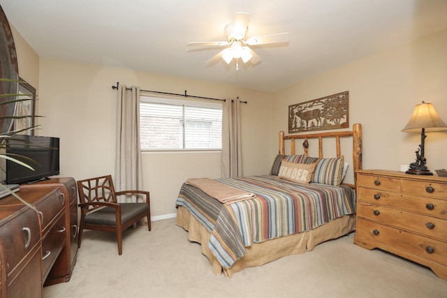 1015 Tri Oaks Ln Unit 23, Houston, TX 77043 - bedroom featuring light colored carpet and ceiling fan