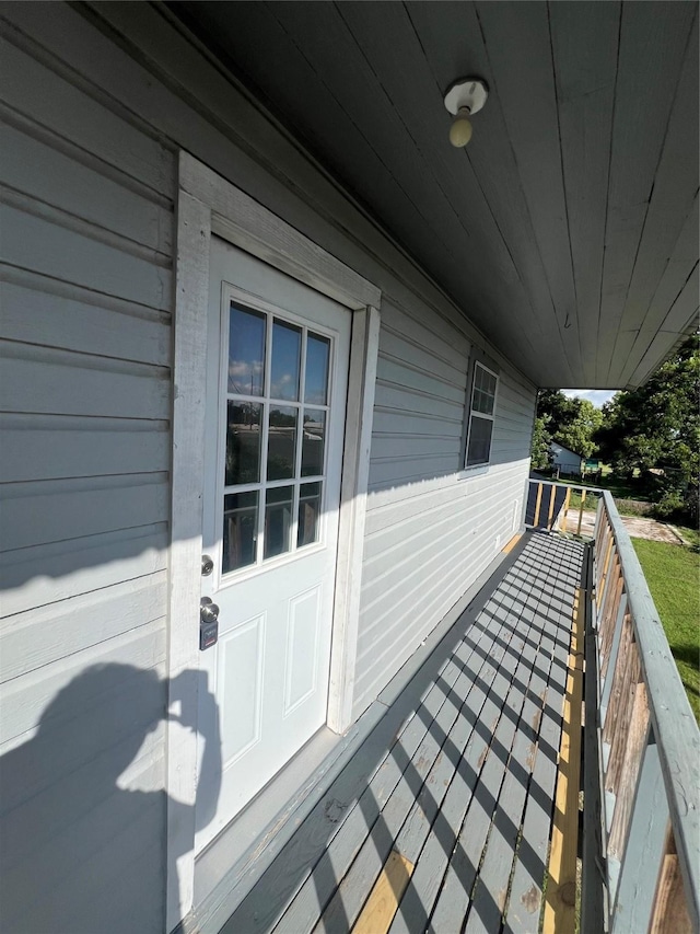 208 W 2nd St, Sweeny, TX 77480 - view of wooden terrace