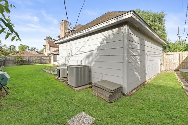 3318 Teawick Ct, Houston, TX 77068 - view of outbuilding with a fenced backyard