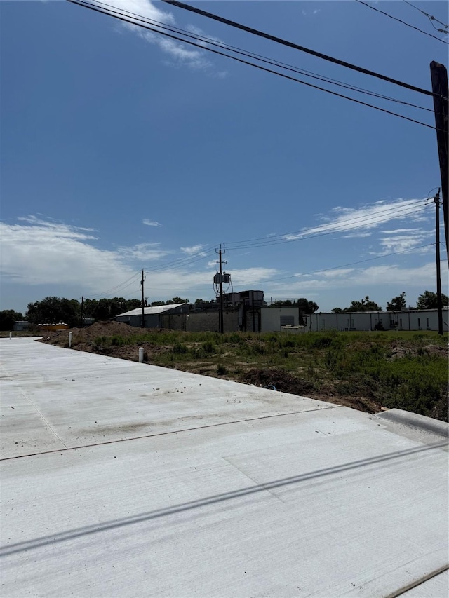 5736 Stuebner Airline Dr, Houston, TX 77091
